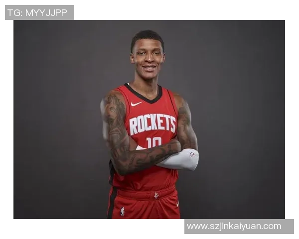 小史密斯4帽+要害防卫！火箭三连胜，22岁探花要冲DPOY？